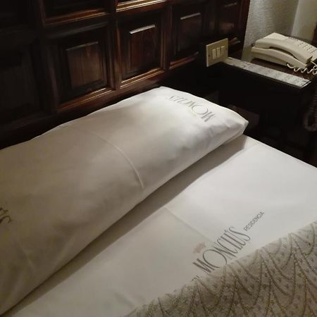 Monclus Hotel Palencia Eksteriør billede